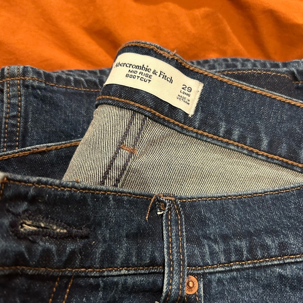 Abercrombie & Fitch Bootcut Jeans (29 long)